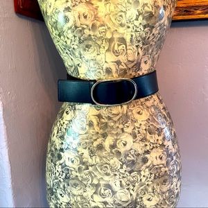FRAME Denim belt. Black Leather With Gold Buckle Adjustable. Size M/L